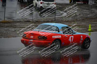 media/Nov-15-2025-CalClub SCCA (Sat) [[7bfa5a7151]]/Qualifying/Group 5/